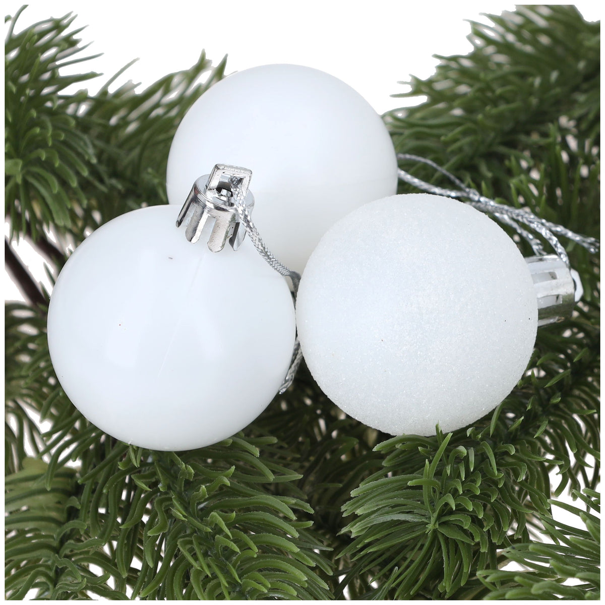 BOMBKI CHOINKOWE Białe 12szt OZDOBY świąteczne na BOŻE NARODZENIE 4cm